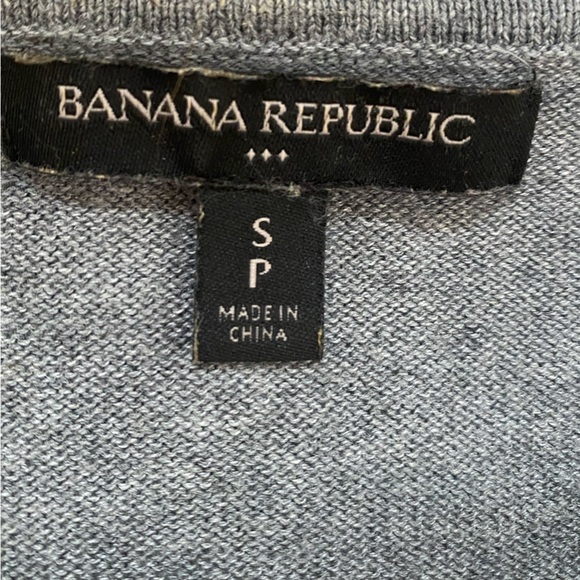 Banana Republic sweater - Picture 3 of 4